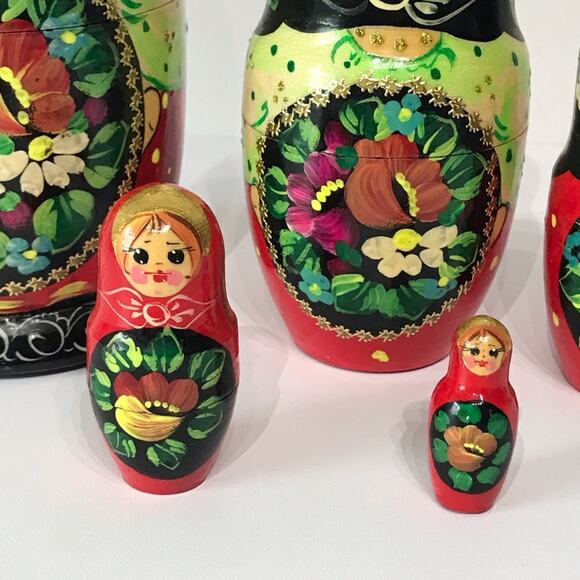 Signed Set of 5 Vintage Nesting Doll Matryoshka Russian Hand Painted Gold Gilt - Picture 9 of 16